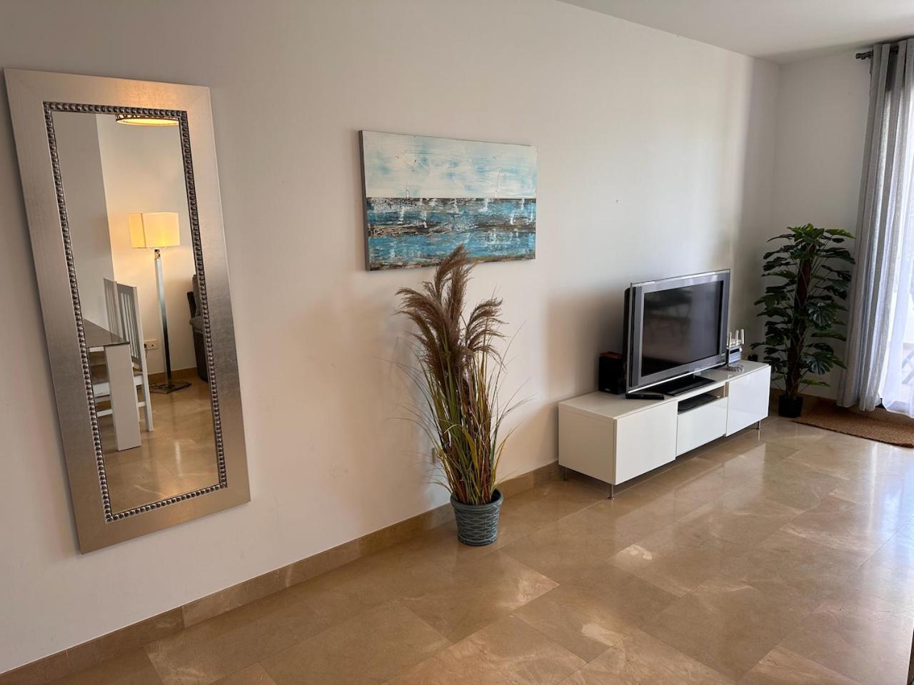 Quiet Family Apartment, 4 Pools, Close To The Beach And Golf, La Marina Alcaidesa 9 02 Exterior foto